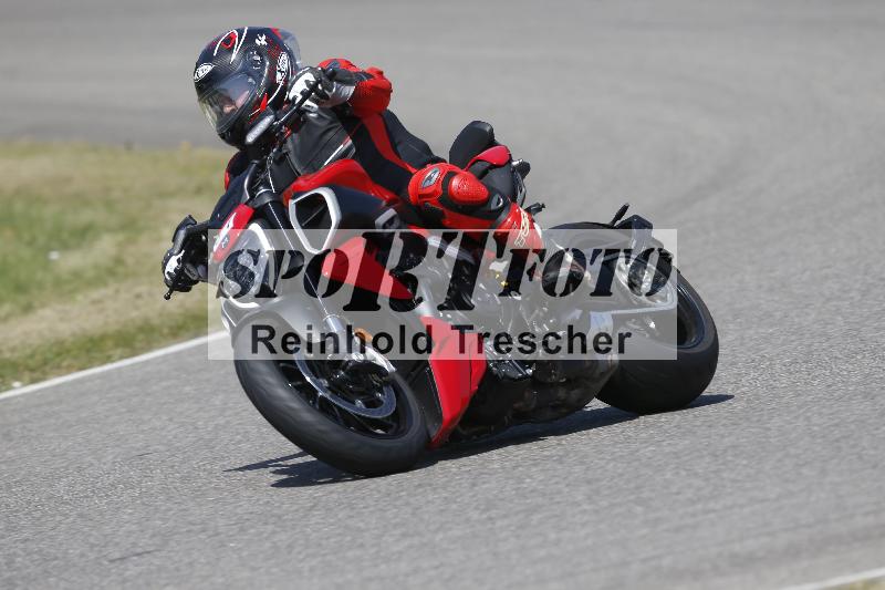/16 26.05.2026  FREERIDE TRAINING ADR/Gruppe B und M/51